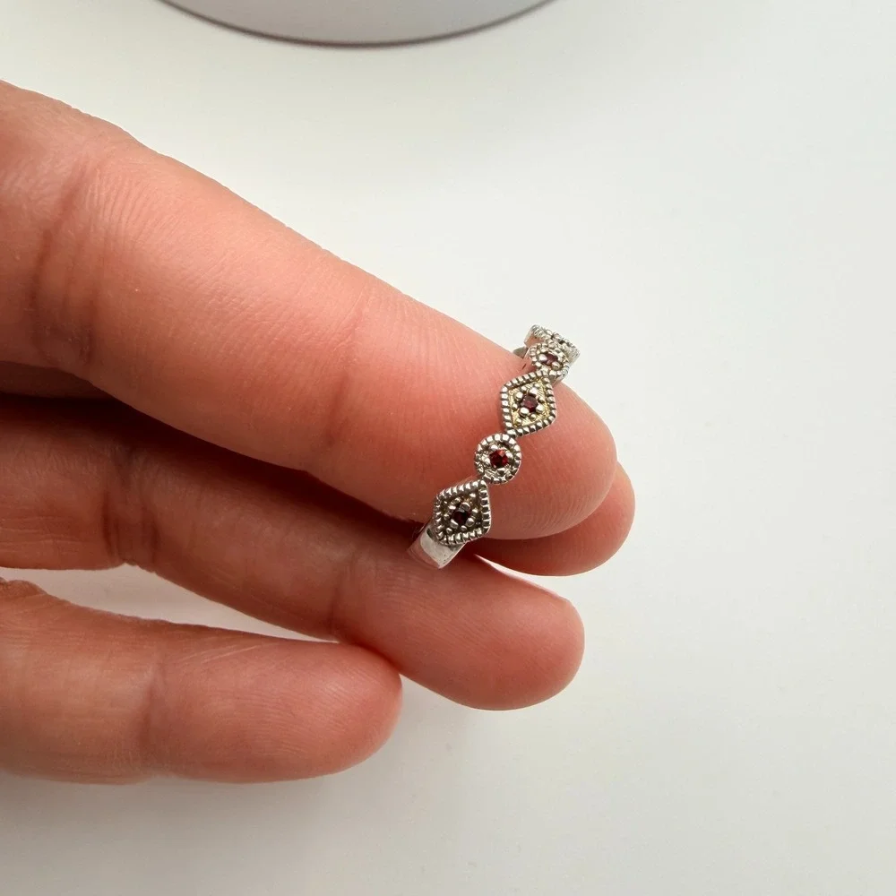 Vintage 90s Silver Tone Red Glass Ring‎ Women's Classic Fashion Jewelry